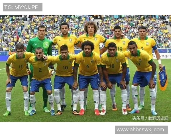 足球场上的套路大师揭秘那些让对手防不胜防的明星球员技巧与策略