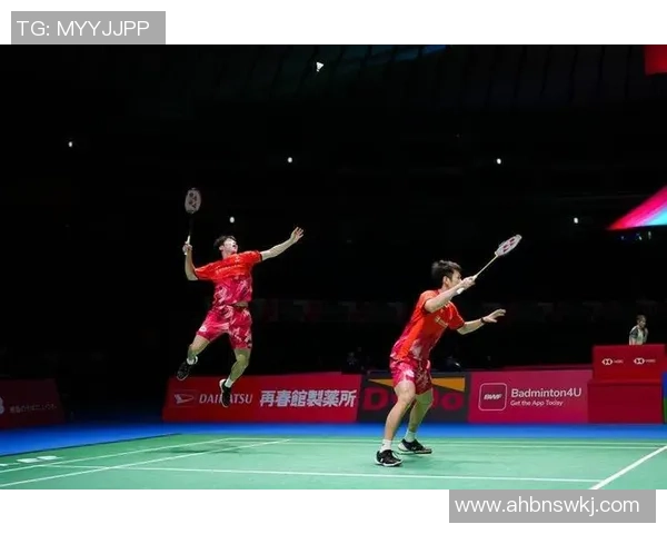 武汉羽毛球队边路渗透革新探索新战术提升整体竞技水平