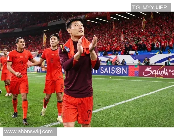 武磊从默默无闻到国际舞台的足球明星之路揭秘